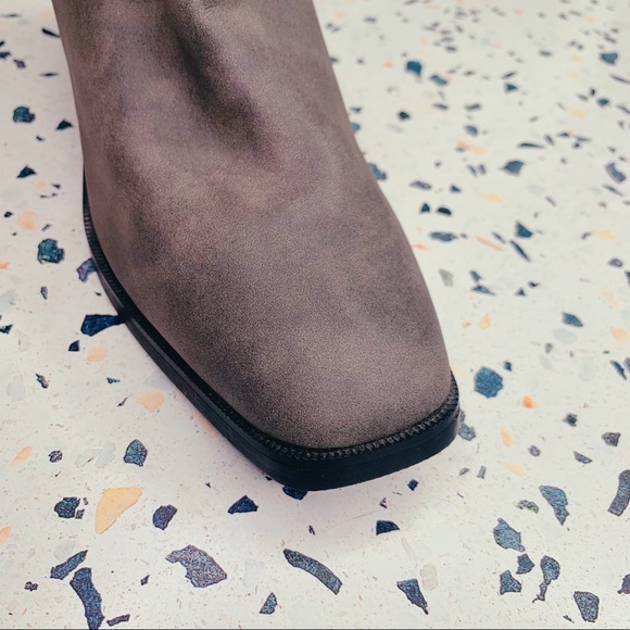 FP+ Faryl Robin vegan Pacific gray Chelsea boot - Picture 6 of 8